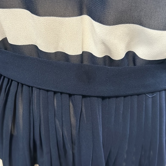 Chic by Jacob - Picture 5 of 8